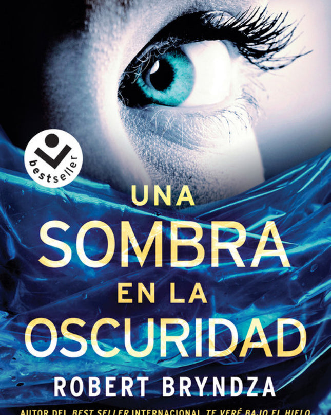 Una Sombra En La Oscuridad
