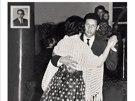 Miradnos Bailar