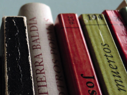 Tocar Los Libros