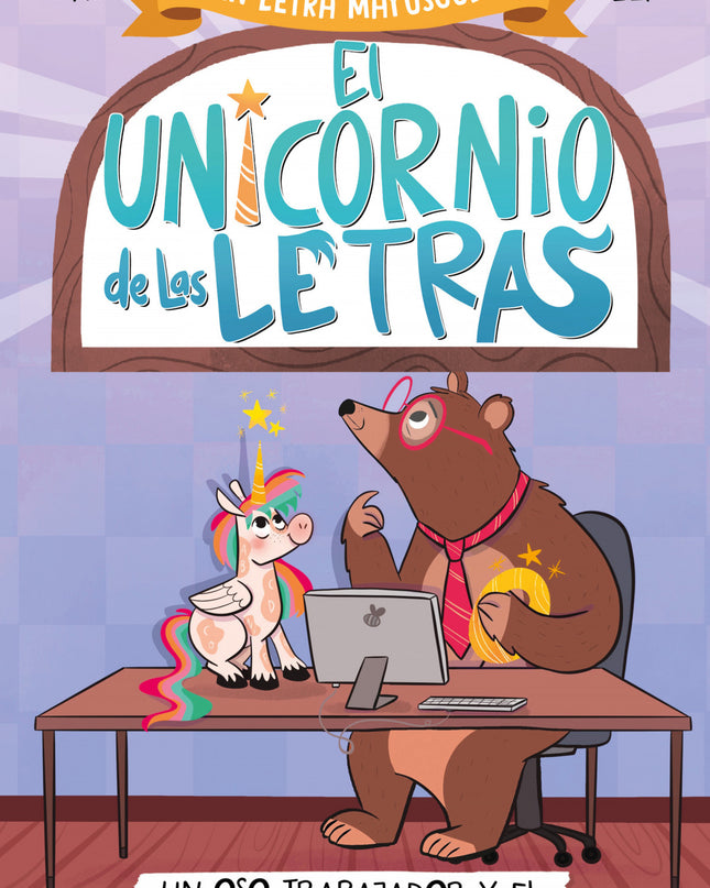 Un Oso Trabajador Y El Problema Del Ordenador