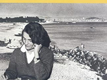 Carmen Laforet Sonrió En Rodeira